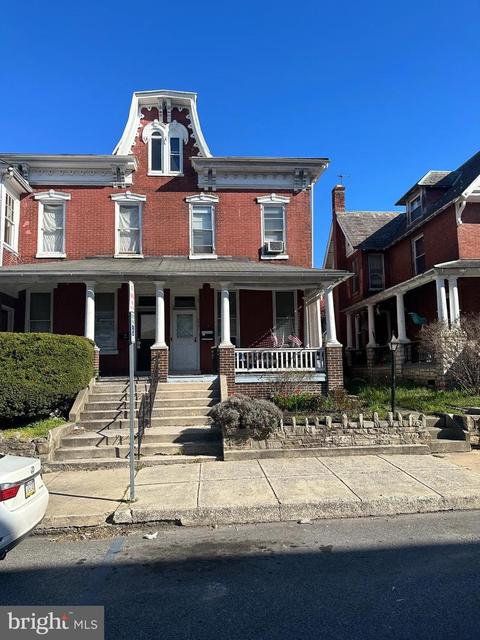 217 E Chestnut St, Coatesville, PA 19320