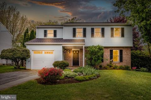 597 W 6th Ave, Parkesburg, PA 19365