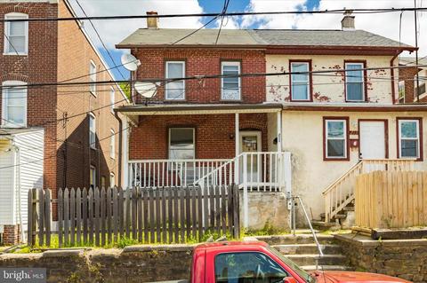 211 Union Ave, Coatesville, PA 19320