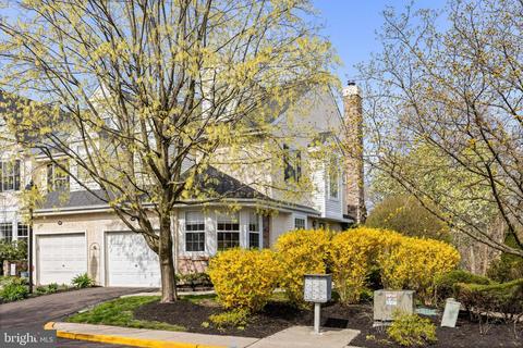 1006 Coventry Pointe Ln, Pottstown, PA 19465
