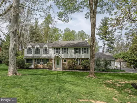 586 Mountview Rd, Berwyn, PA 19312