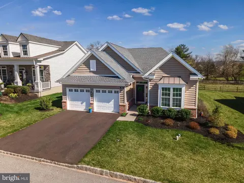 761 Reading Cir, Phoenixville, PA 19460