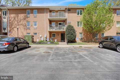 300 Winding Way #B15, Downingtown, PA 19335