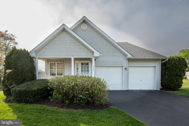 315 Deer Track Ct, West Grove, PA 19390