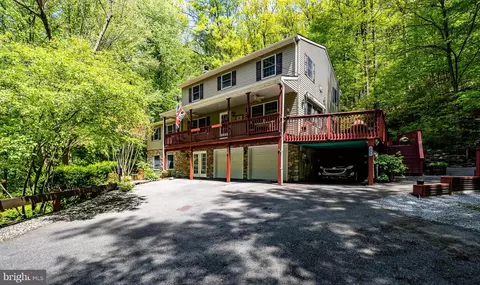130 Mount Carmel Rd, Coatesville, PA 19320