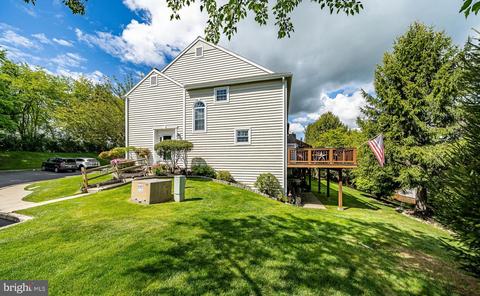 2400 Mallard Ln, Downingtown, PA 19335