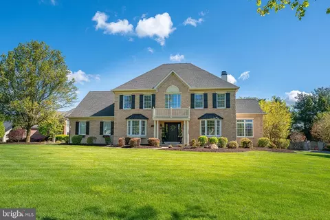 1726 Towne Dr, West Chester, PA 19380