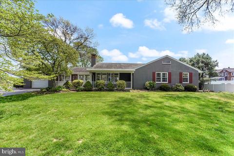 416 Pikeland Ave, Spring City, PA 19475