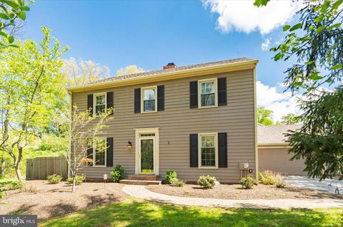 101 Hedgerow Ln, West Chester, PA 19380