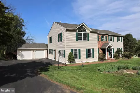 2 Trevor Ln, Malvern, PA 19355 photo 5
