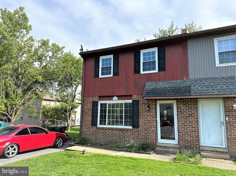 448 Bianca Cir, Downingtown, PA 19335