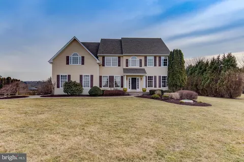 20 Letchworth Ln, Avondale, PA 19311