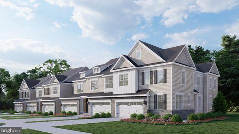 39 Midsummer Dr, West Chester, PA 19382