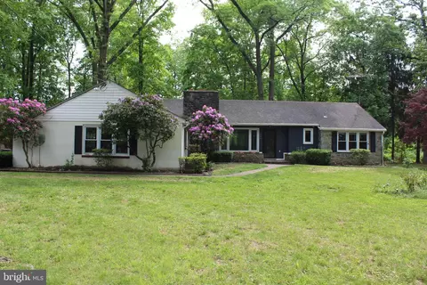1040 Wayne Ave, Coatesville, PA 19320