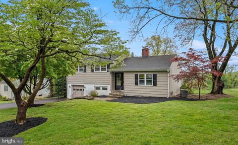1550 Overhill Rd, West Chester, PA 19382