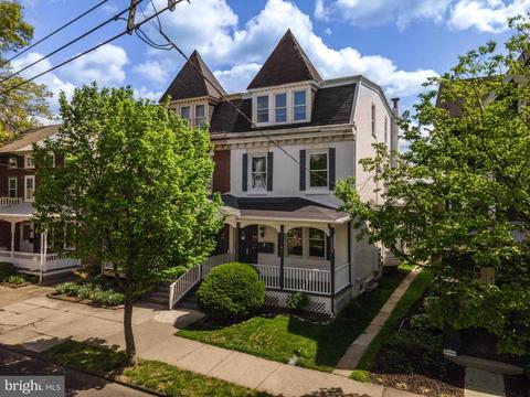 413 Gay St, Phoenixville, PA 19460