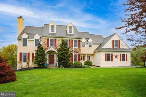 205 Dylan Ln, Phoenixville, PA 19460