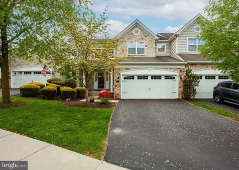 503 Downing Ct, Exton, PA 19341