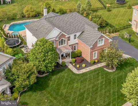 3937 Powell Rd, Chester Springs, PA 19425