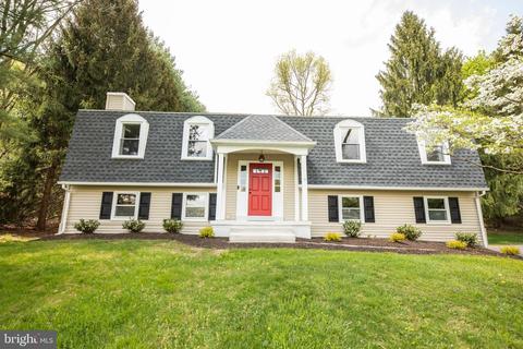 421 Mackenzie Dr, West Chester, PA 19380
