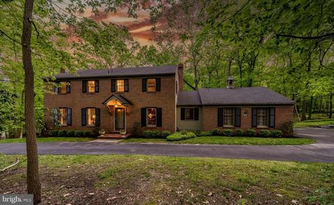 1793 Hamilton Dr, Valley Forge, PA 19481