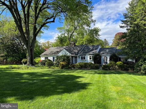 91 Hunters Ln, Devon, PA 19333