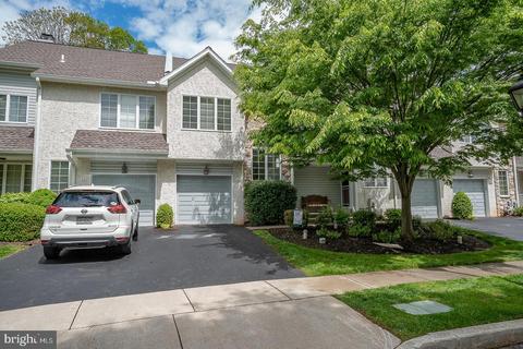 27 Buttonwood Dr, Exton, PA 19341