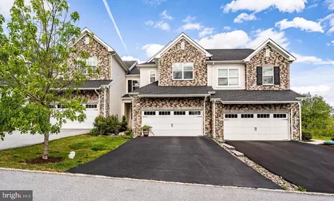 3417 Bergamont Way, Chester Springs, PA 19425
