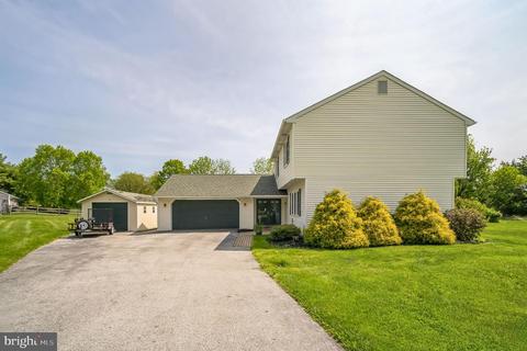 16 Main Lin Dr, Coatesville, PA 19320