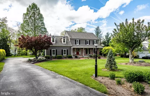 804 Camp Cir, Phoenixville, PA 19460