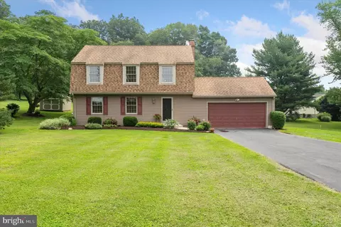 3 Humpton Rd, Coatesville, PA 19320