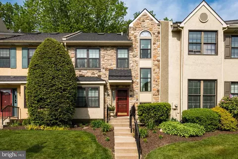 1457 Conifer Dr, West Chester, PA 19380