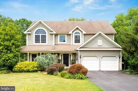 59 Lauren Ln, Coatesville, PA 19320
