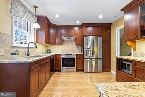 154 Devonshire Rd, Devon, PA 19333 photo 8