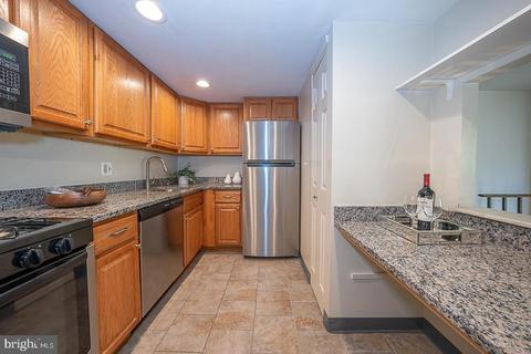 258 Old Forge Xing, Devon, PA 19333 photo 12