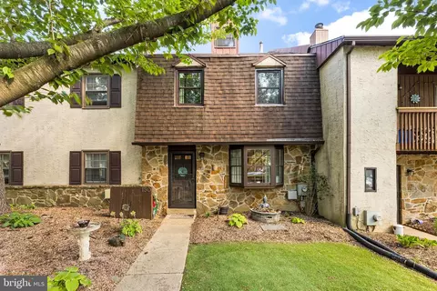 150 Weedon Ct, West Chester, PA 19380