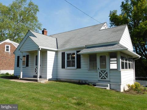 1221 E Schuylkill Rd, Pottstown, PA 19465