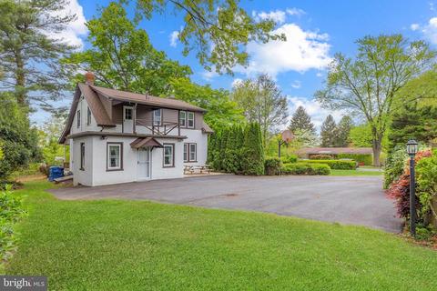 103 N Young Ave, Kennett Square, PA 19348