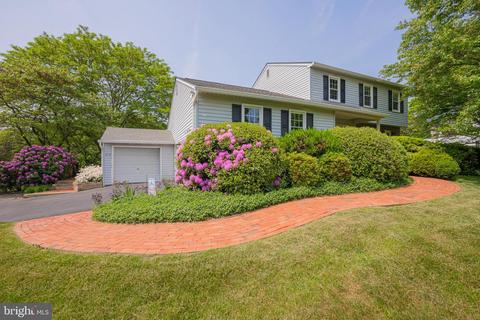 213 Leona Dr, Glenmoore, PA 19343
