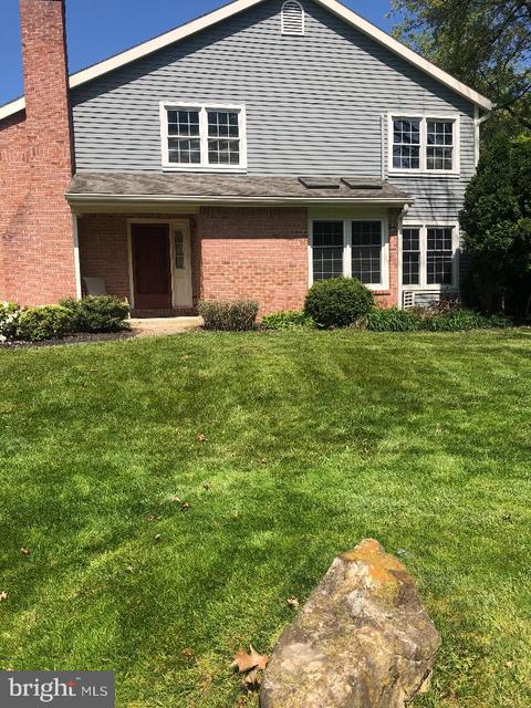 20 Windsor Cir, Chesterbrook, PA 19087