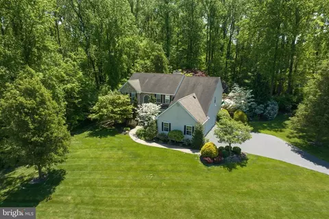 32 Brittany Ln, Glenmoore, PA 19343
