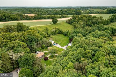 1564 Embreeville Rd, Coatesville, PA 19320