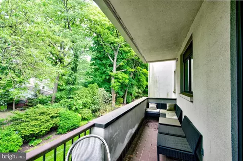 6 Ile Dhuyere, Devon, PA 19333 photo 23