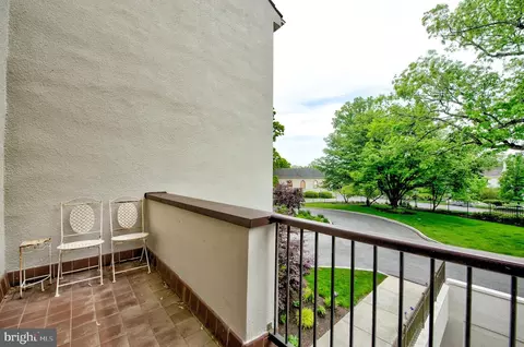6 Ile Dhuyere, Devon, PA 19333 photo 22