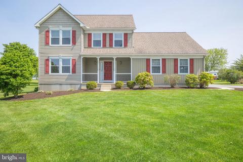 114 Fieldcrest Dr, Cochranville, PA 19330