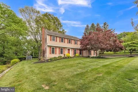 5 Cross Gate Rd, Wayne, PA 19087