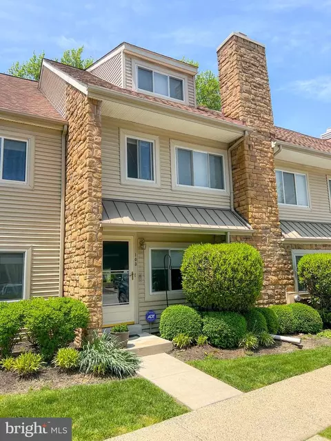 103 Cavalry Ct, Chesterbrook, PA 19087