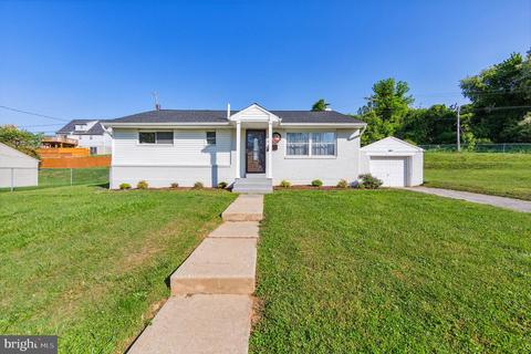 44 Penn Ave, Coatesville, PA 19320