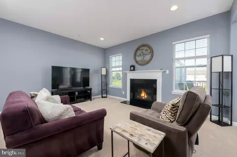 46 Clement Ct, Downingtown, PA 19335