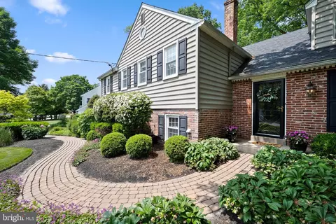 411 Heatherwood Ln, Devon, PA 19333 photo 5